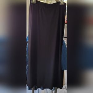 EUC long black skirt w/side kick pleat